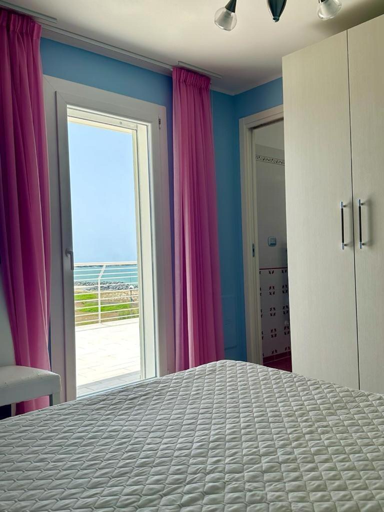 Sigis House - Independent Apartment Sea View Ф'юмічіно Екстер'єр фото